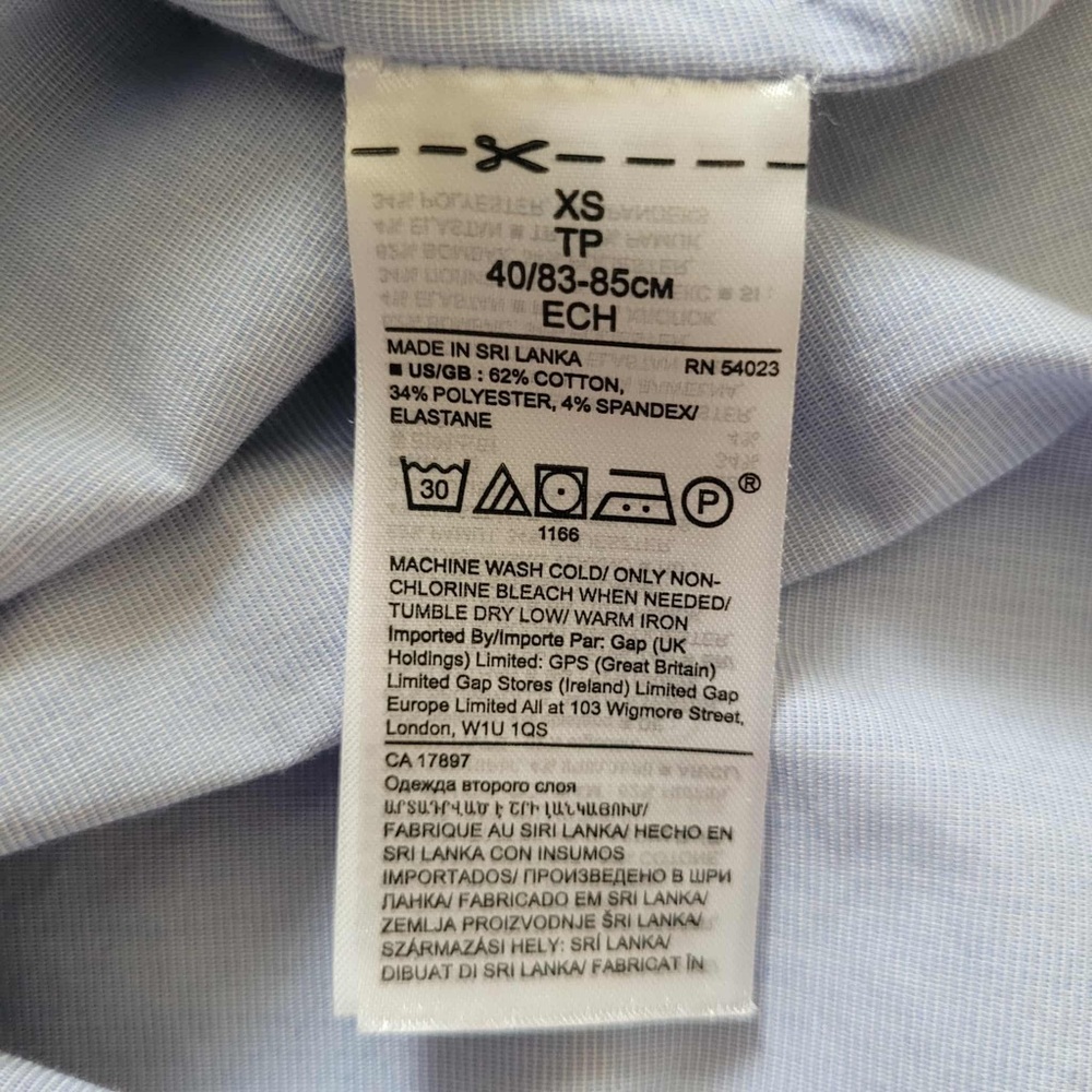 Banana Republic Light Blue Button-Up Shirt - Picture 4 of 5